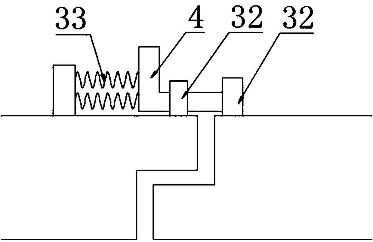 Agricultural swinging winnowing device