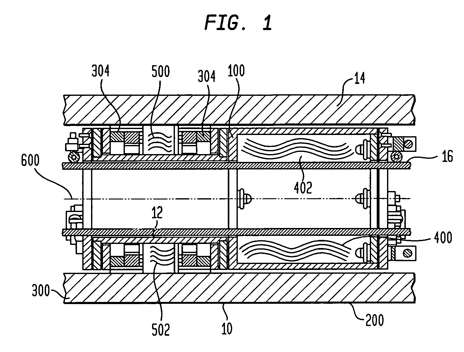 In-situ plasma cleaning device for cylindrical surfaces