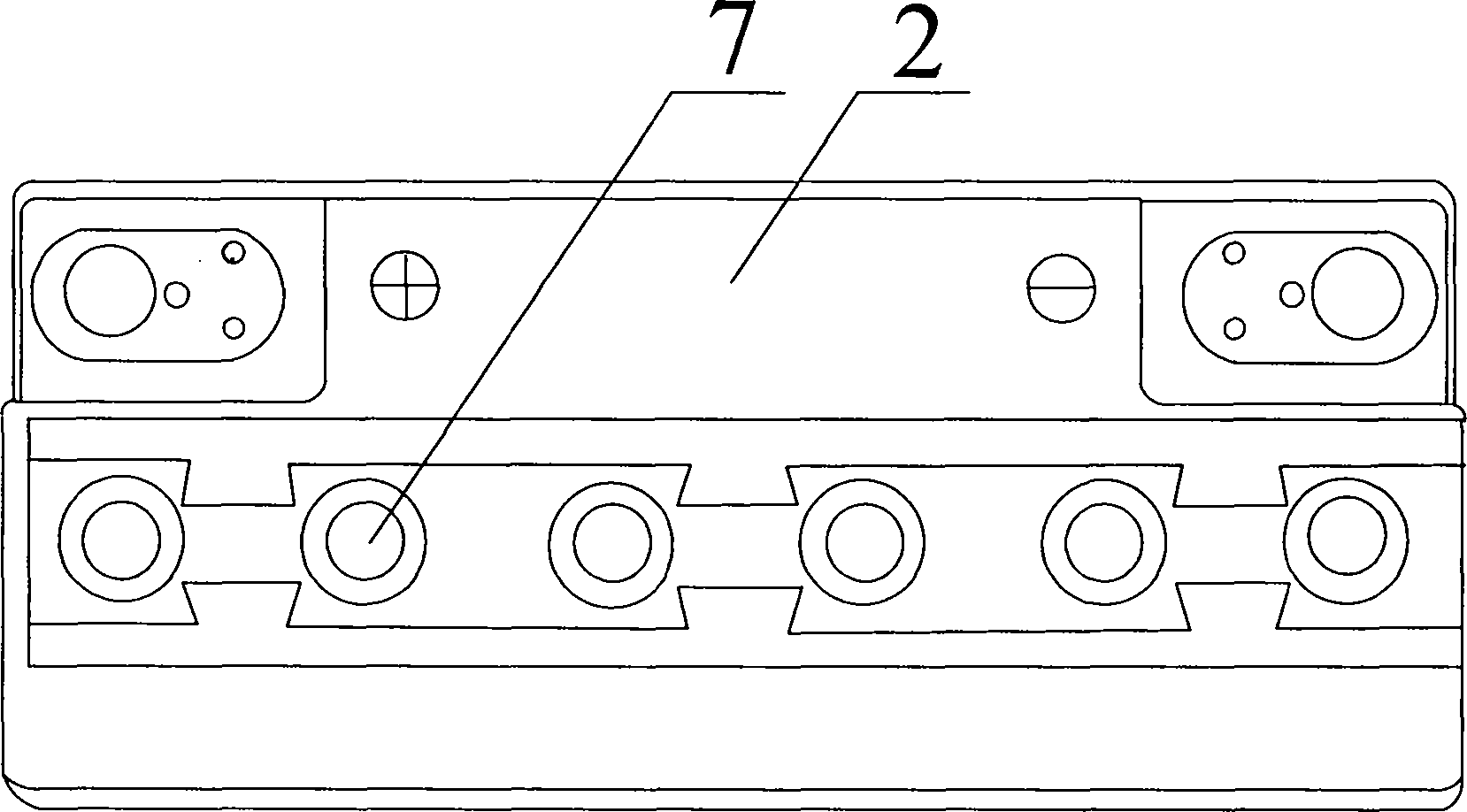 Starting valve control type lead acid storage battery with pure water chambers