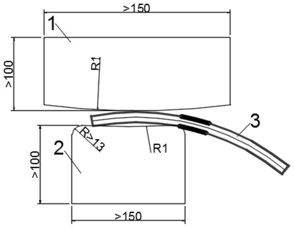 Pressing and flattening method for strip-shaped transverse tensile sample of steel pipe