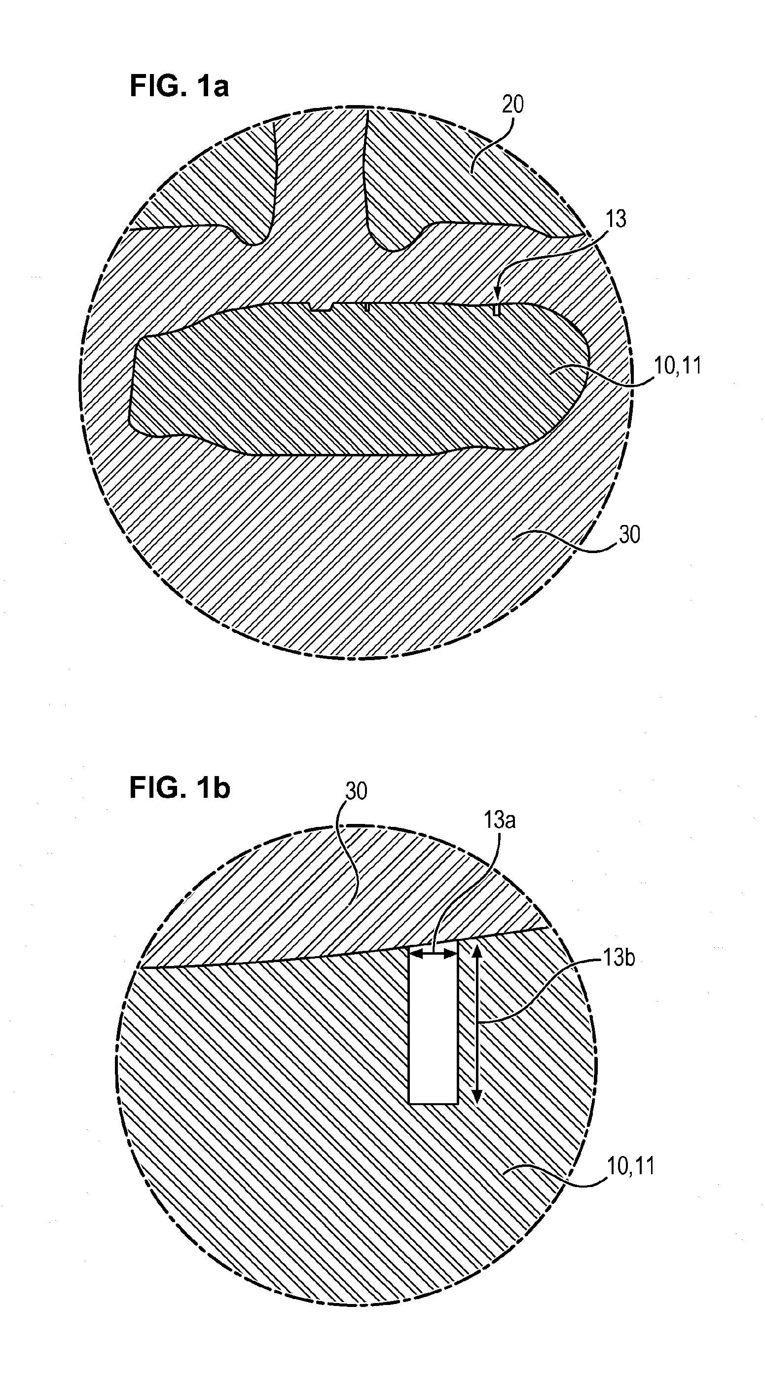 Creation of slots on the surface of a core