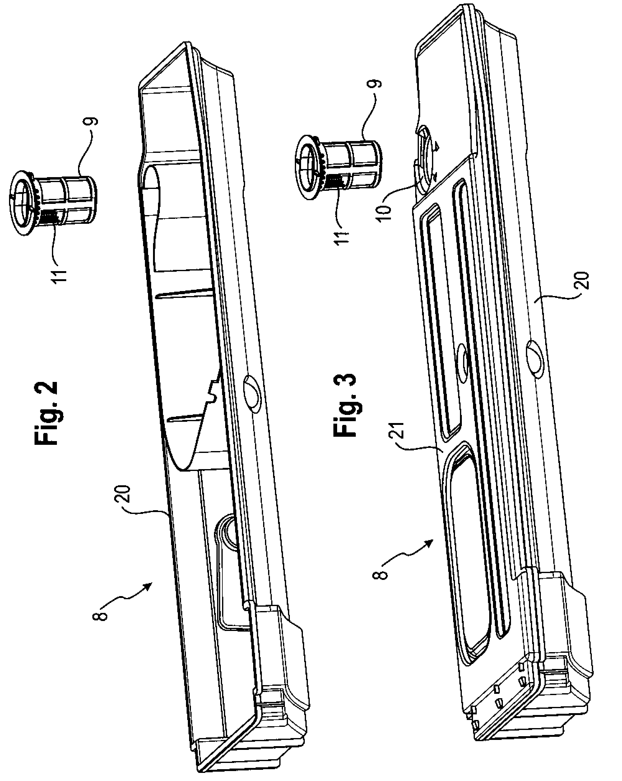 Dryer comprising a heat sink and a condensate container