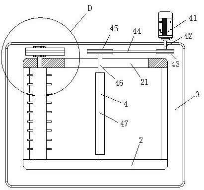 Raw material screening device for canned fruit processing