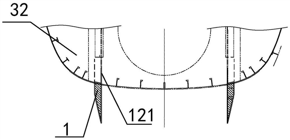 Longitudinal stabilizing fin for high-speed catamaran and installation method thereof