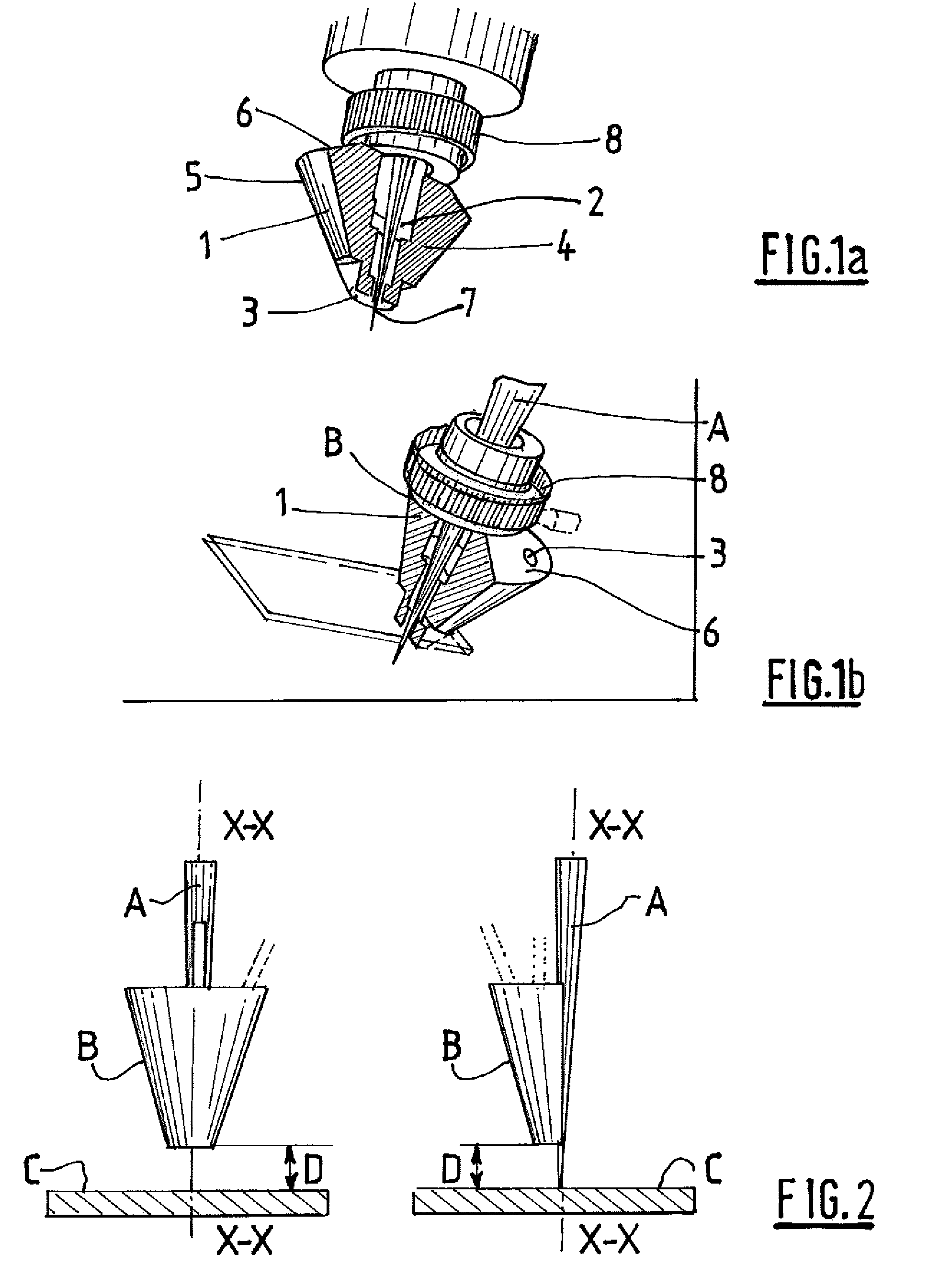Method for laser welding using a nozzle capable of stabilizing the keyhole