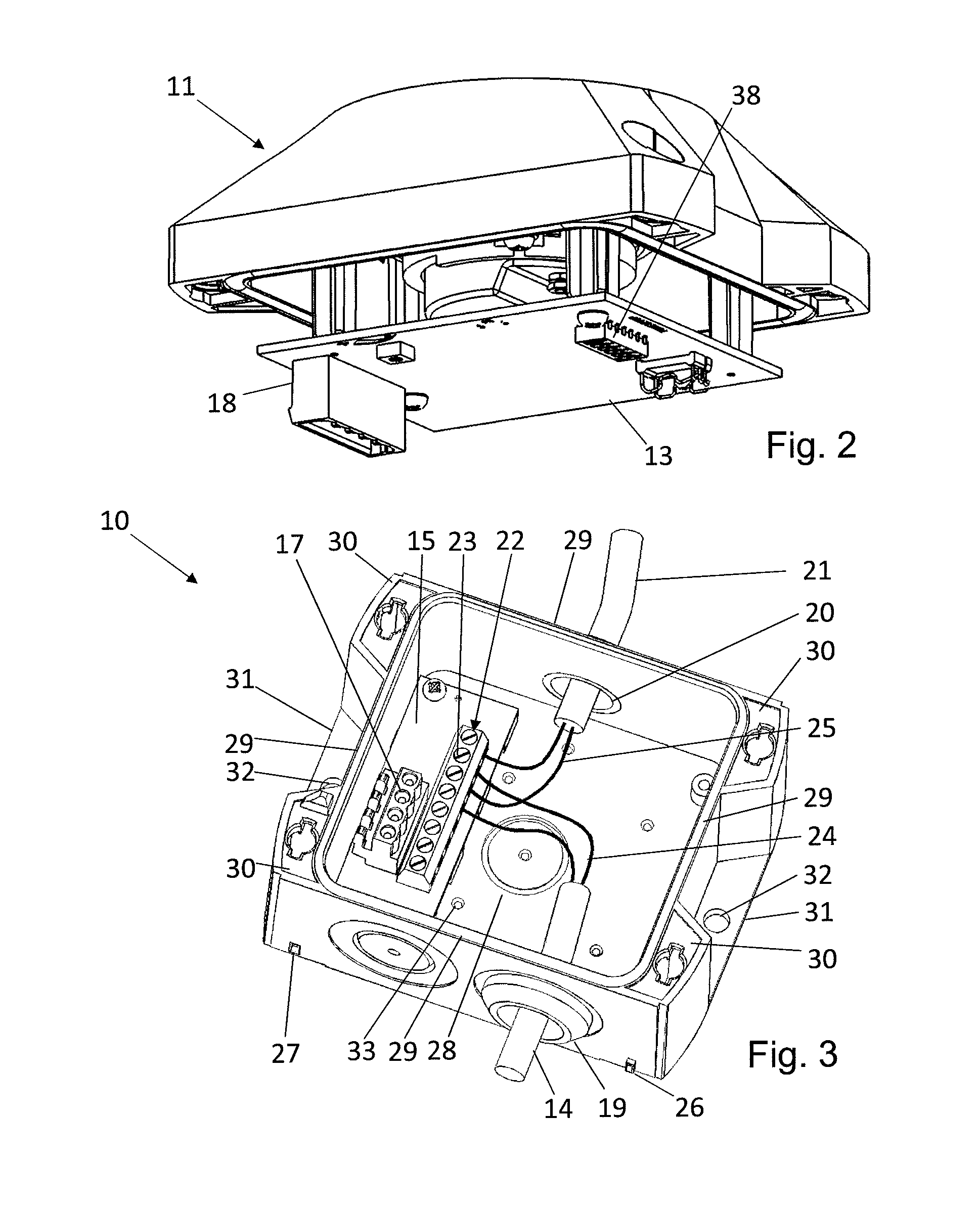 Signaling device for emitting an acoustic and/or visual signal