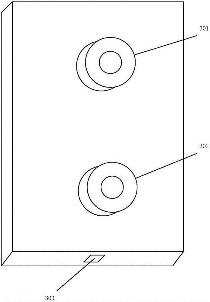 Heart beat monitoring device