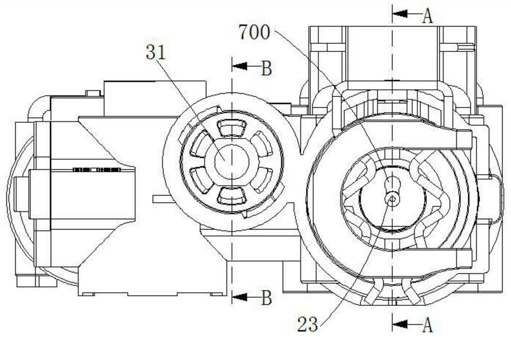 Self-locating high-sealing large-flow three-way valve