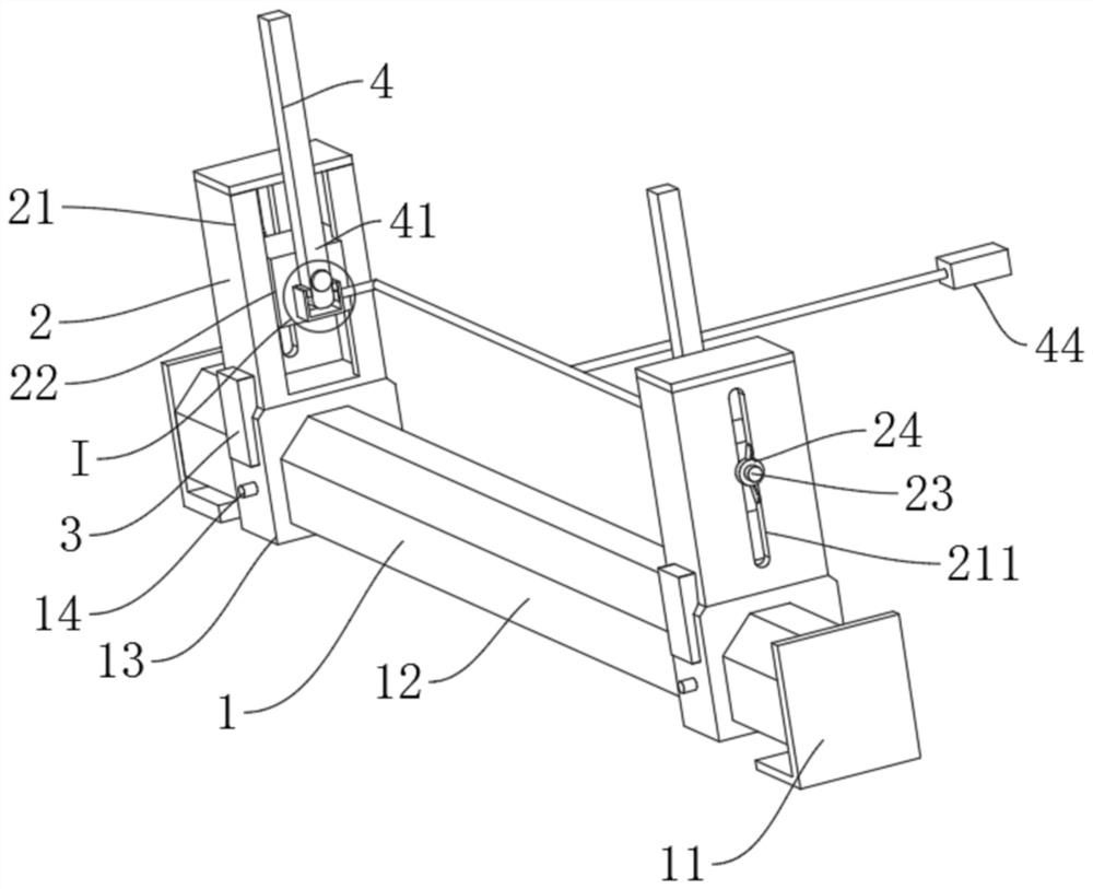 Height limiting early warning device for transport vehicle