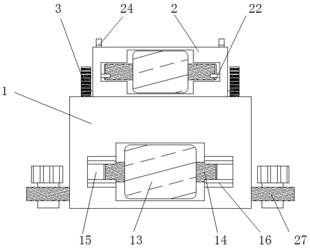 An automatic replacement device for fuses used in power distribution cabinets