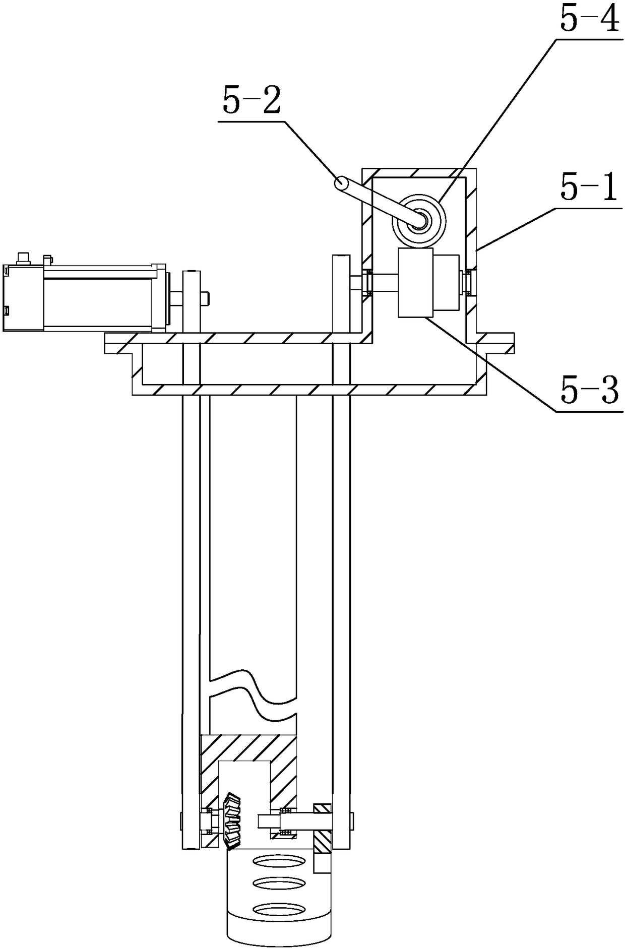 A mechanical arm tooling mechanism for nut assembly in a narrow space
