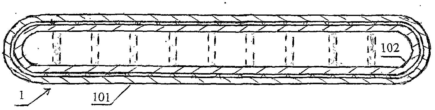 Wall-mounted solar water heater and manufacturing method of solar heat accumulator