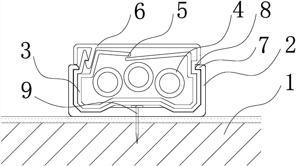 Integrated quickly-mounted wire groove and wiring method adopting same