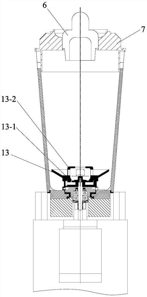 Wall-breaking food-processing juice-making device