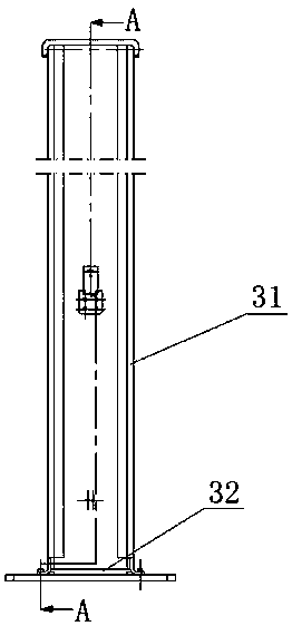 A lift driven by a hydraulic cylinder