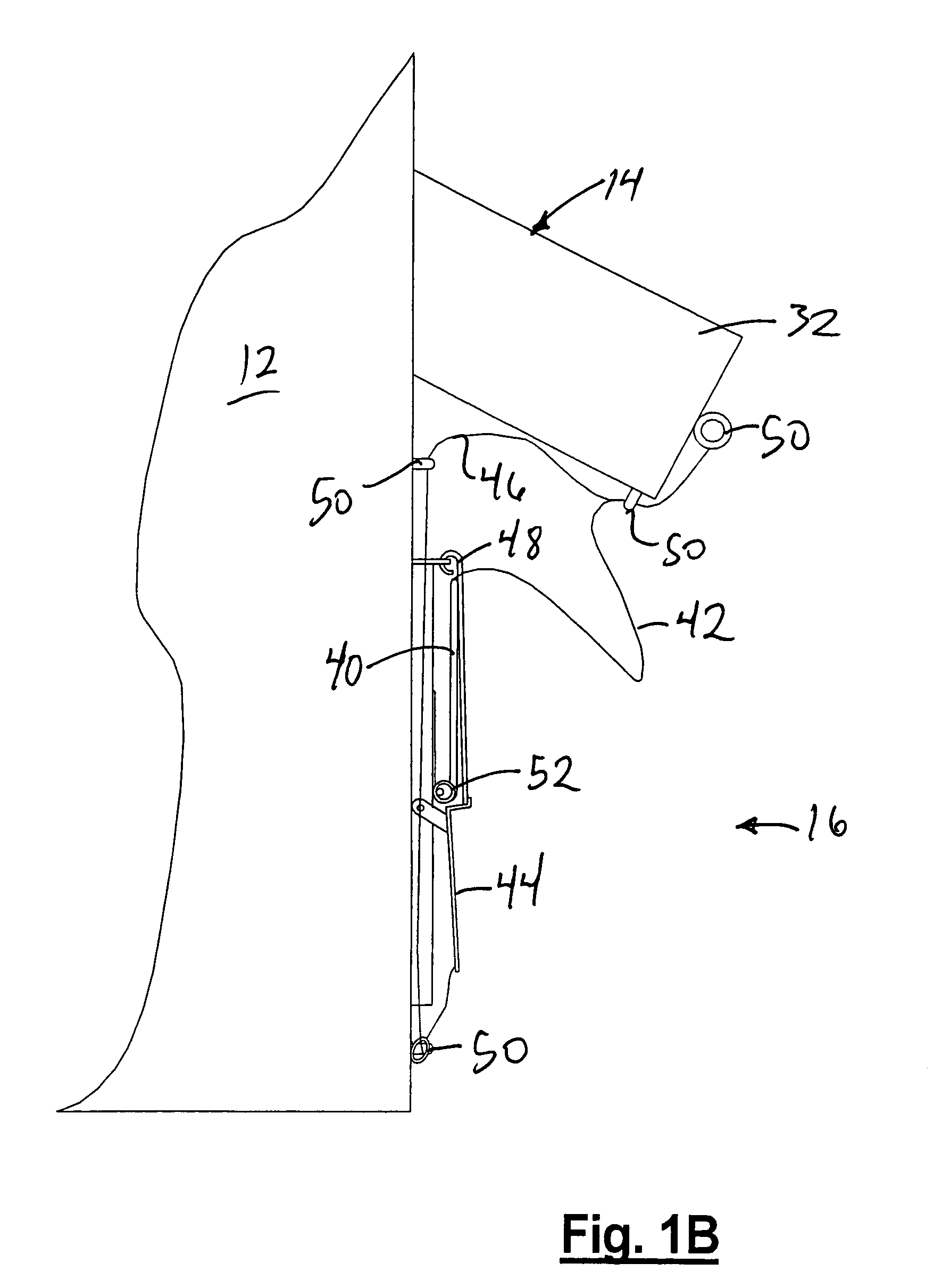 Fishing apparatus with hooking mechanism