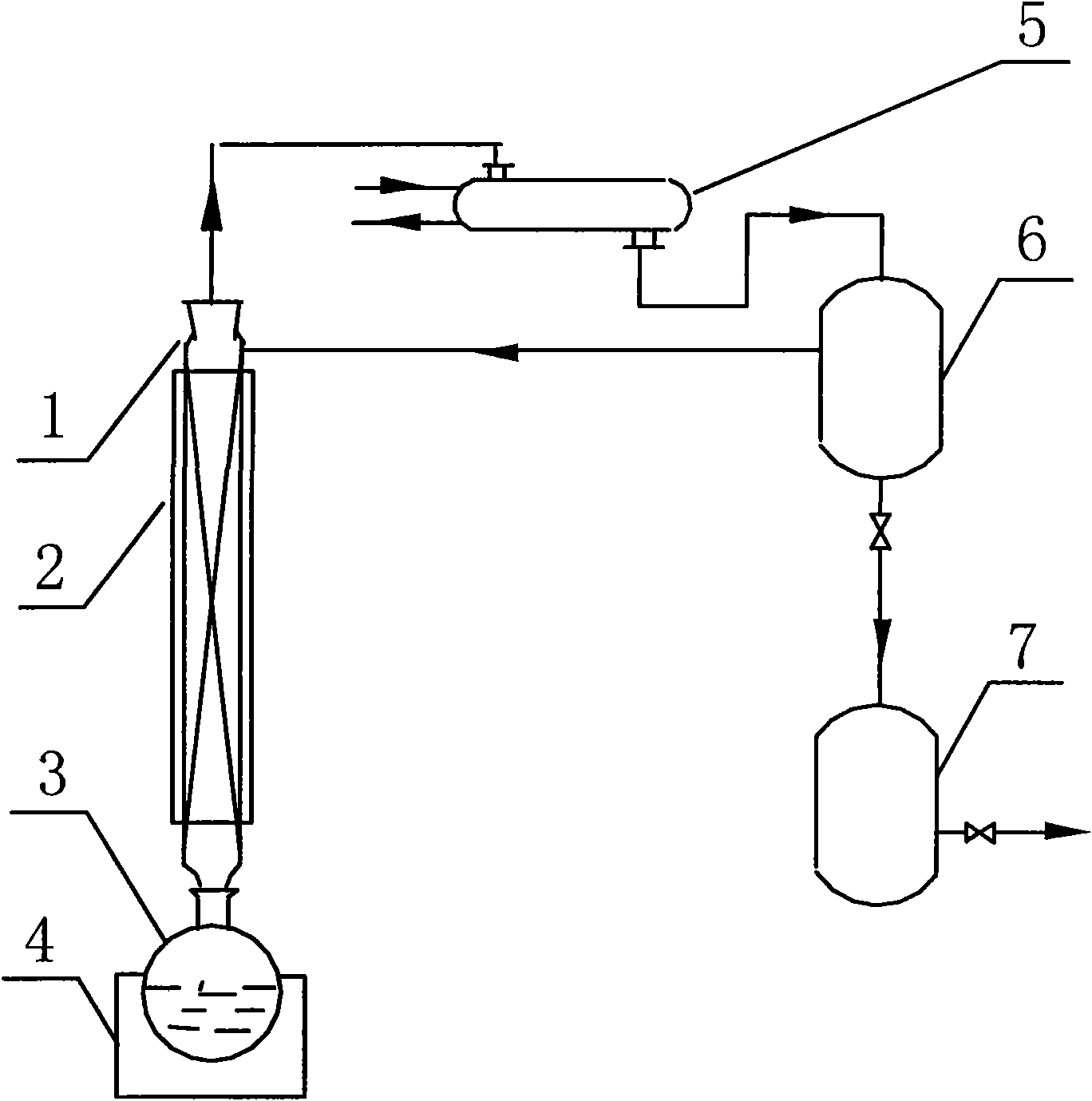Device for purifying formic acid solution with interval azeotropic distillation and method thereof