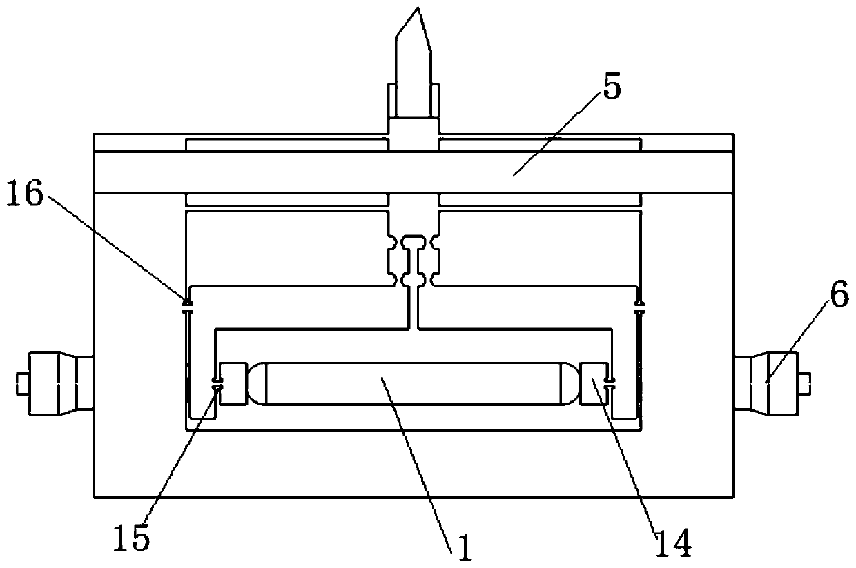 A fast knife structure with adjustable stiffness at the distal knife end