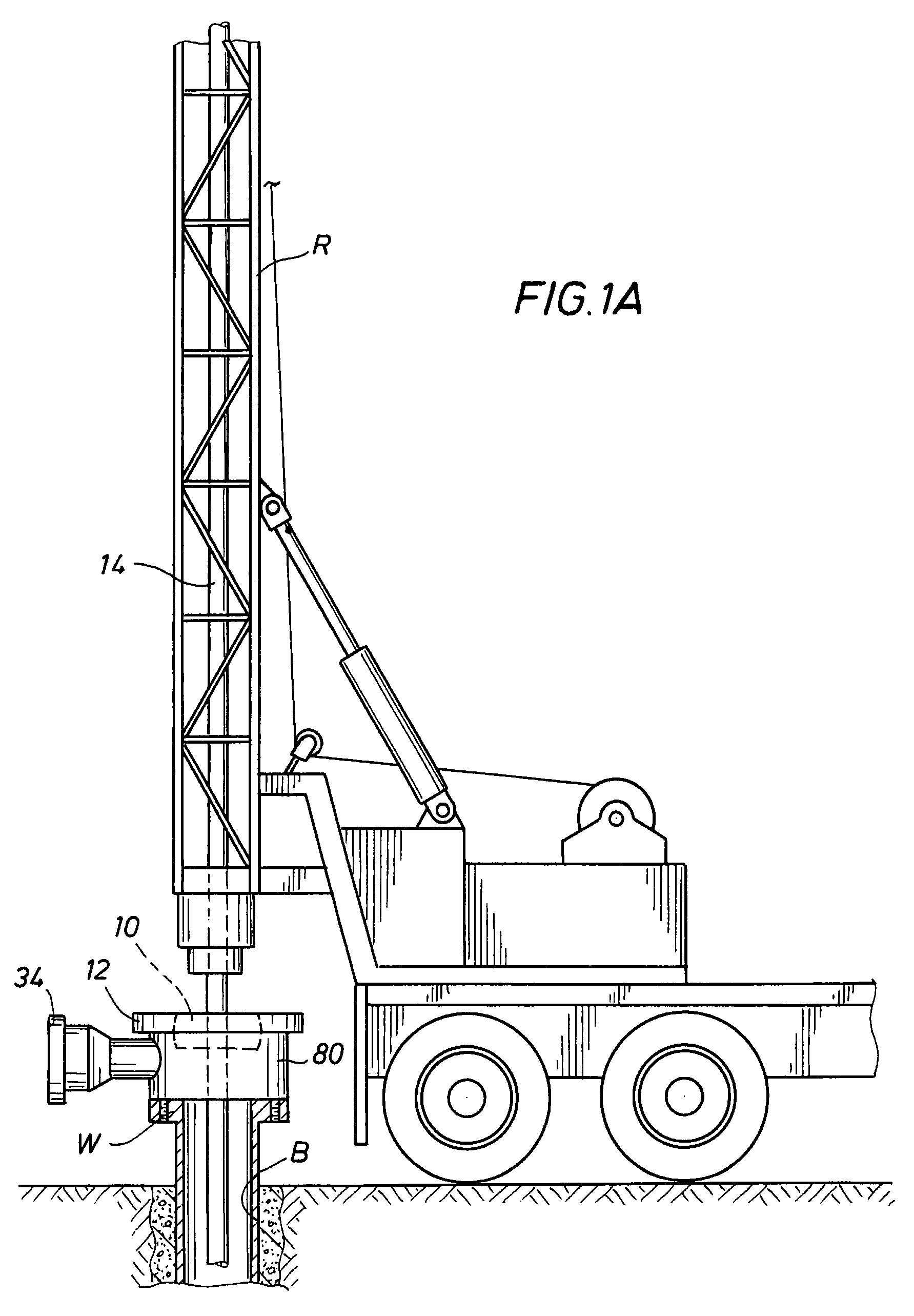 Low profile rotating control device
