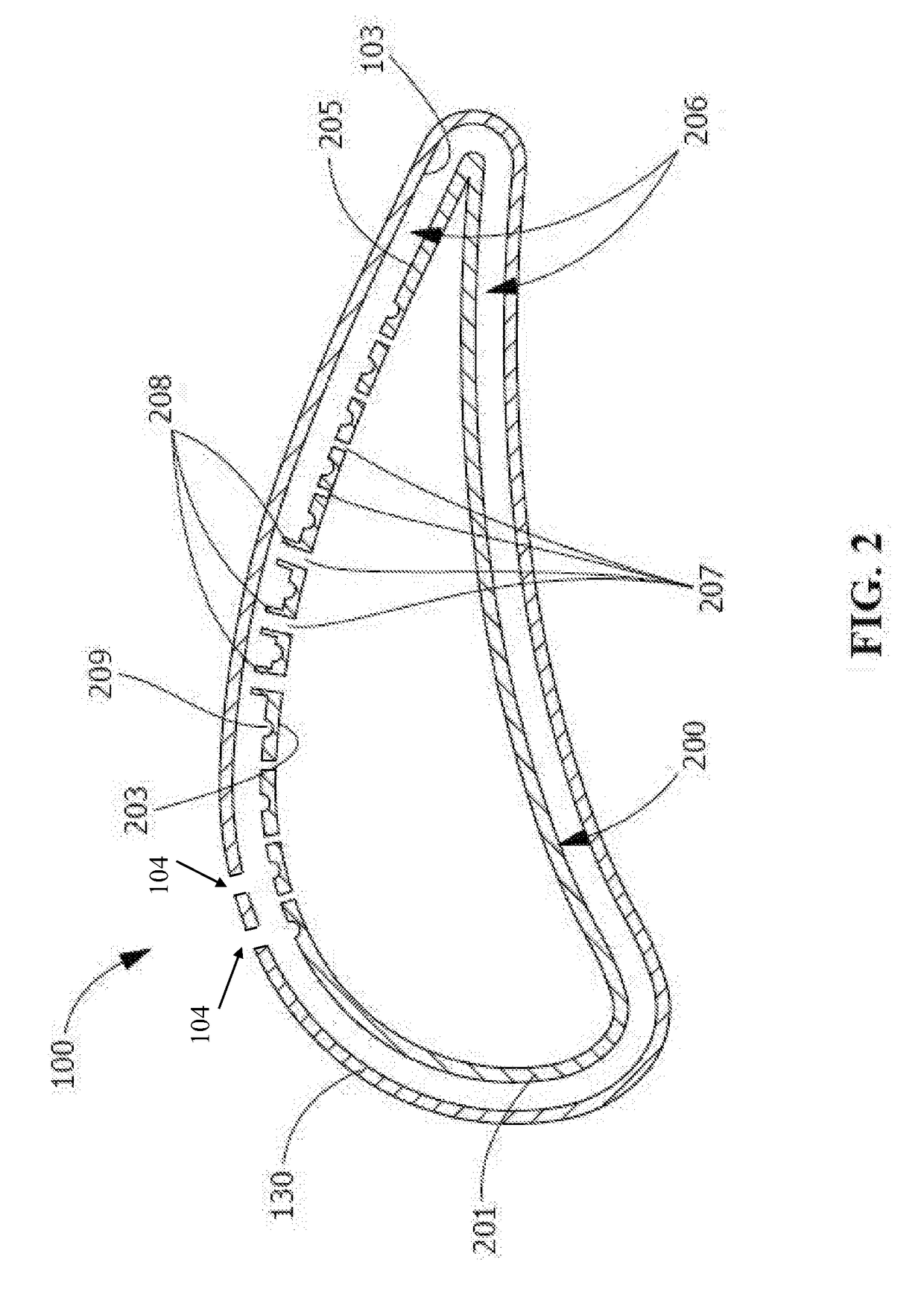 Heat transfer device and related turbine airfoil