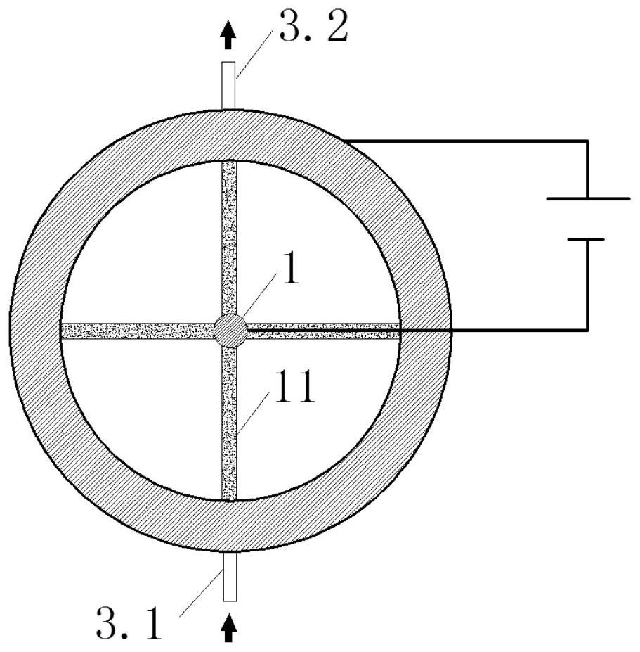 Cyclone electrofiltration recovery device and application thereof in treatment of heavy metals in sludge