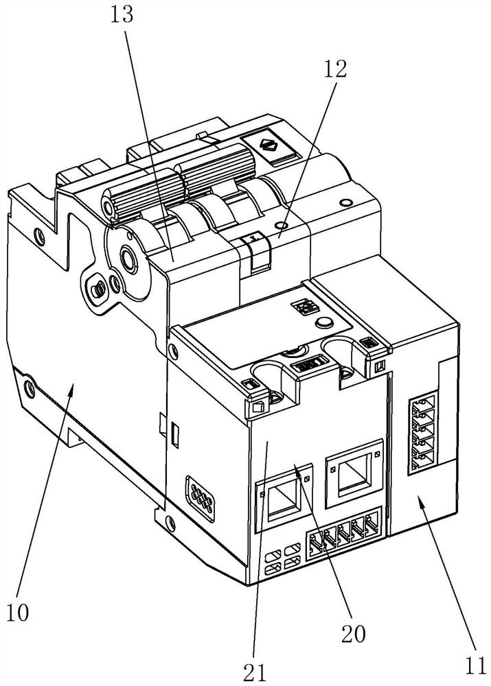 Automatic reclosing miniature circuit breaker