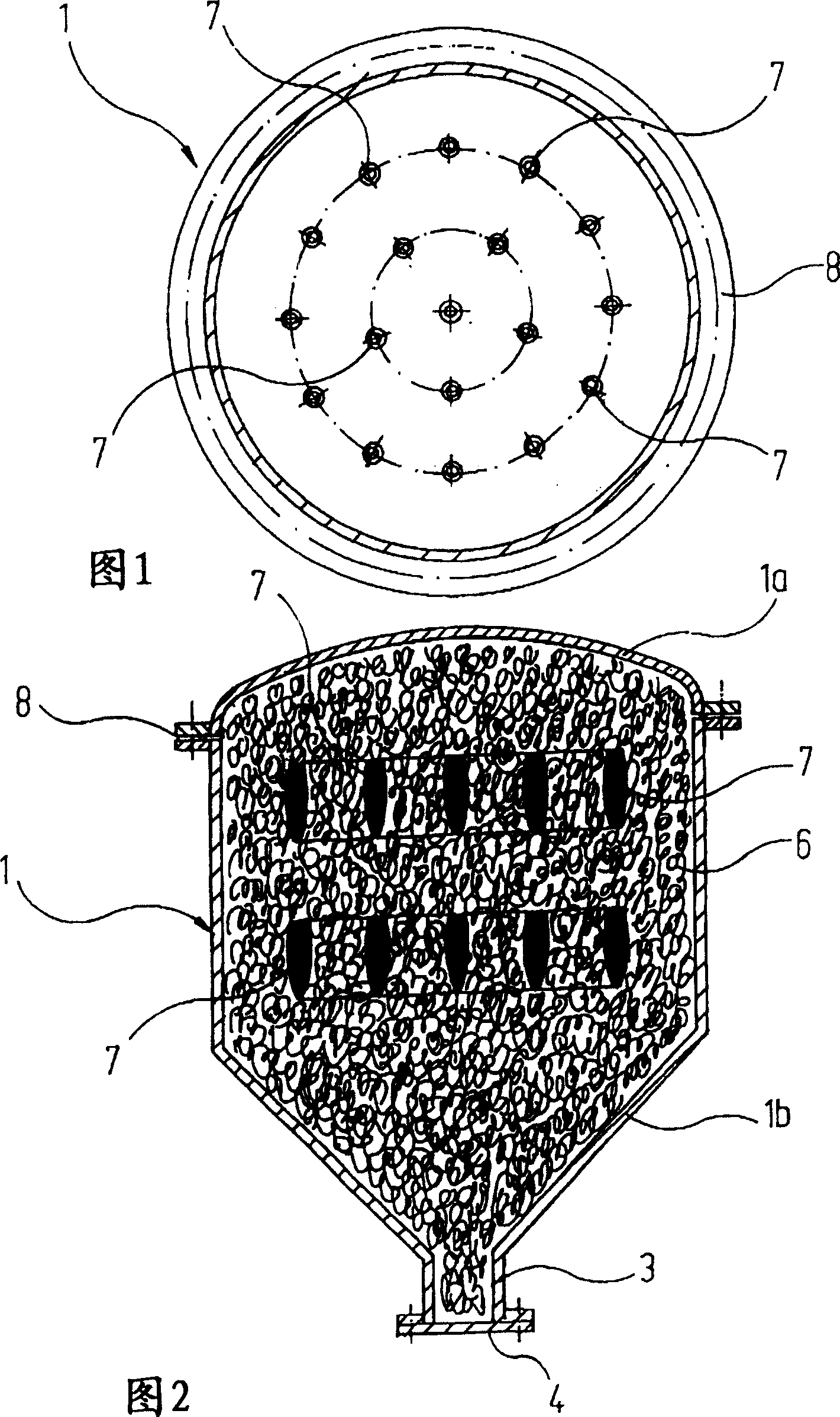 Conveying device for explosive article, especial for shell