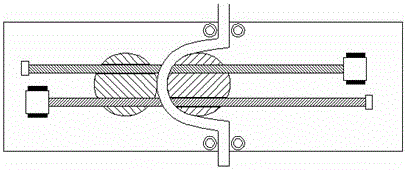 Bending equipment for vibration-absorbing power transmission cable and method for bending the cable