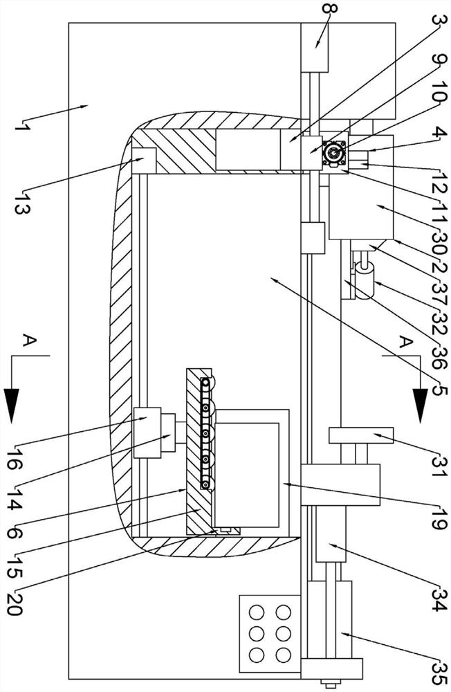 Discharging mechanism of spinning equipment and discharging method of discharging mechanism