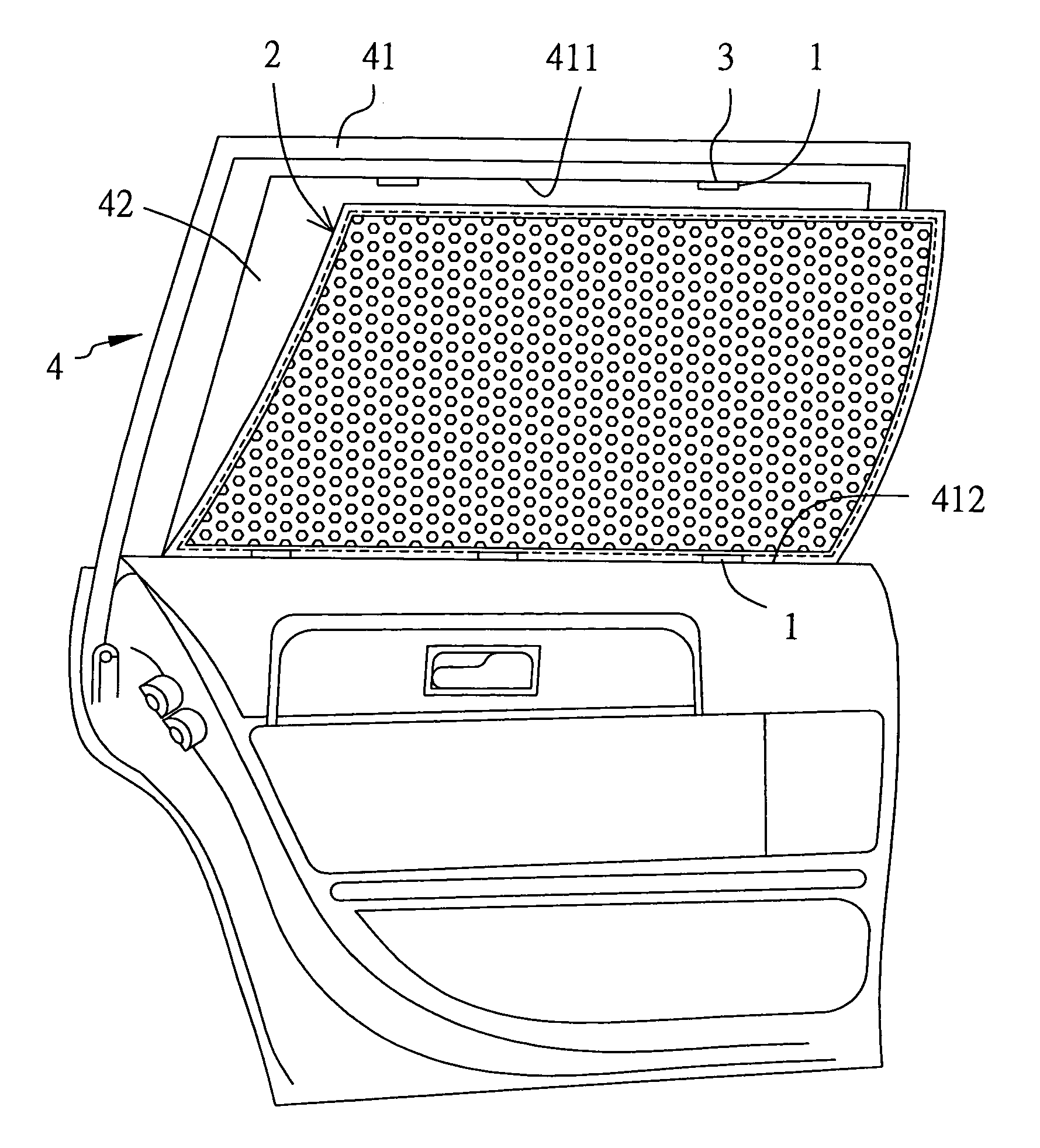 Shade assembly for automobile window