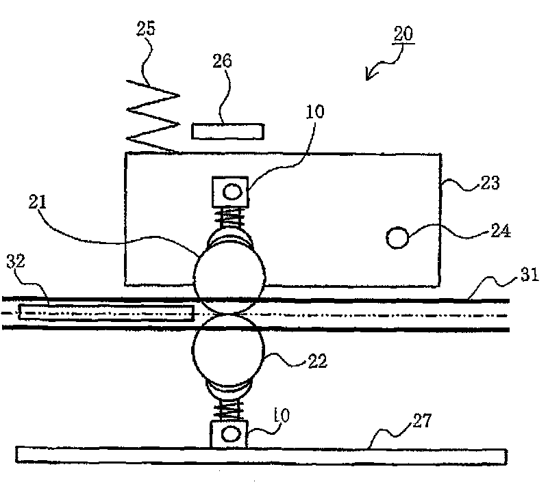 Foreign matter removing device of roller