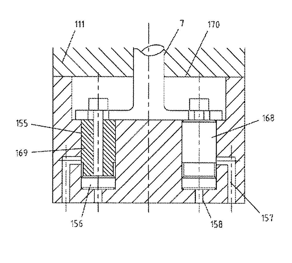 Lubricating apparatus and method for dosing cylinder lubrication oil