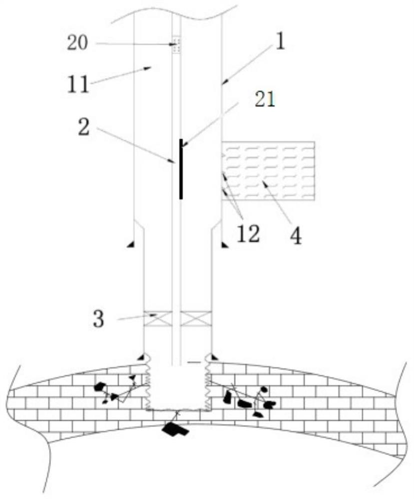 Self-flow water injection device and method for ultra-deep fracture-cavity type reservoir oil well
