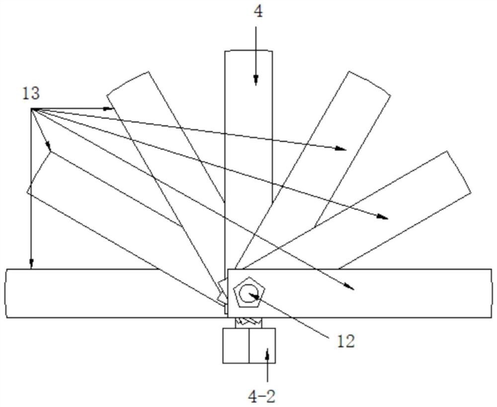 Protective bracket with net profile structure for subway tunnel construction