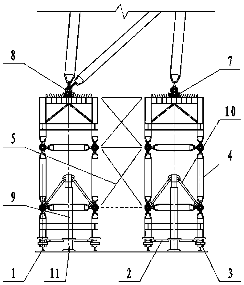 Alternate and step-by-step jacking device and construction method for hyperbolic closed-section steel grid structure