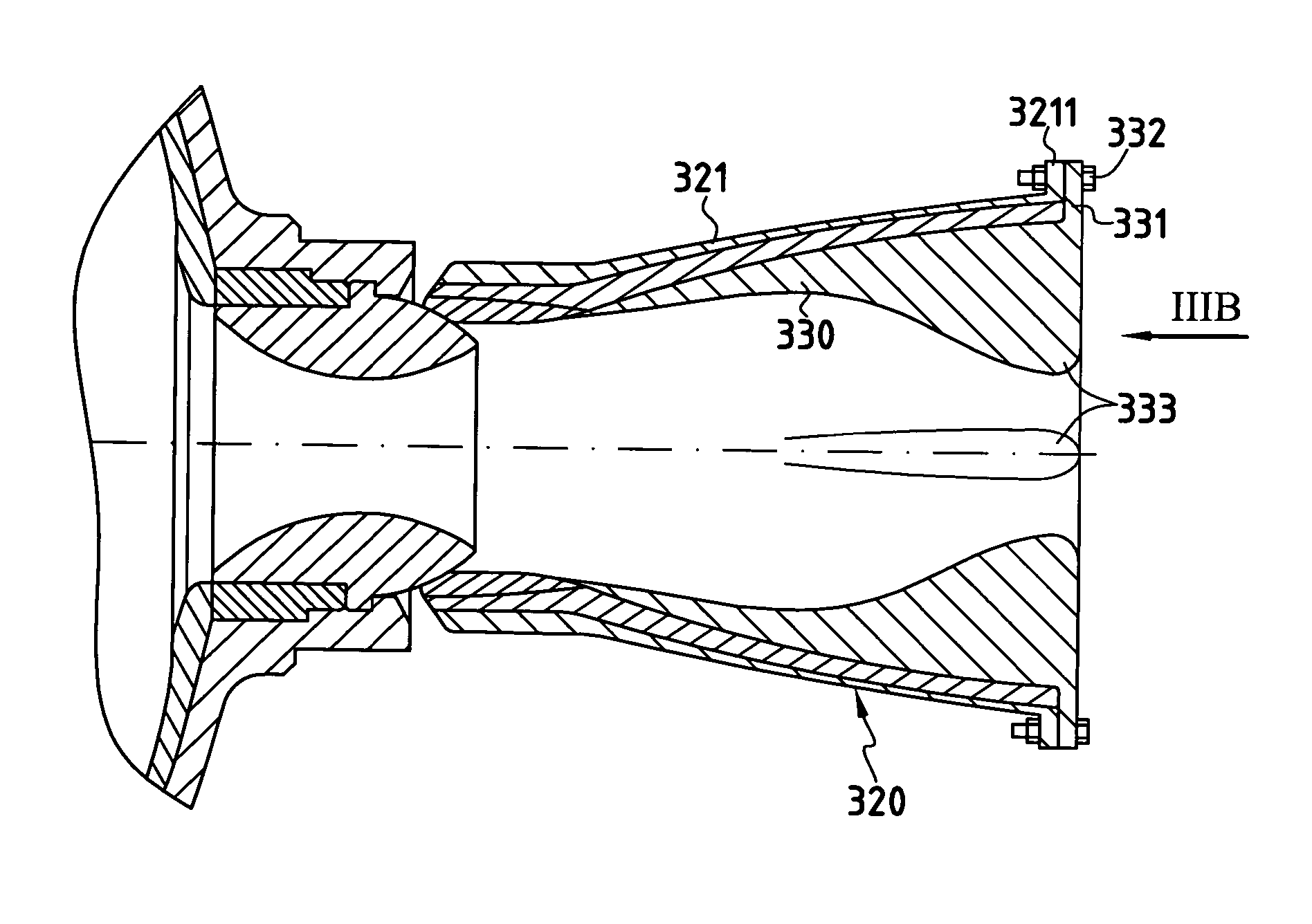 Adapter device for a rocket engine nozzle having a movable diverging portion
