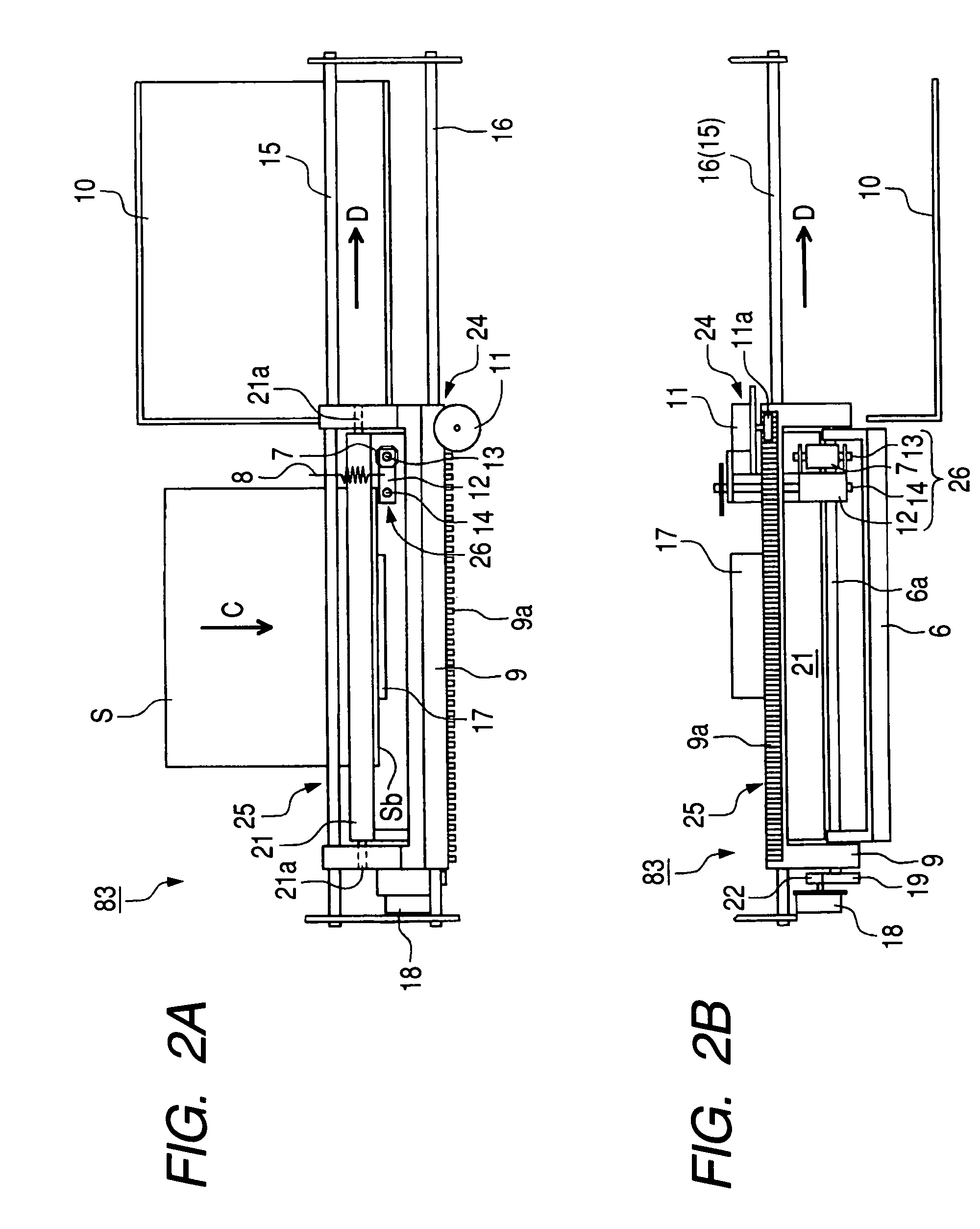 Spine folded portion flattening apparatus, sheet treating apparatus and image forming apparatus