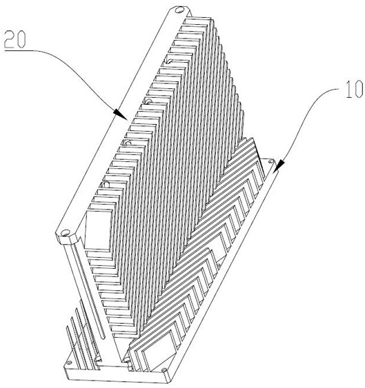 A heat dissipation component and heat dissipation device of a phased array antenna