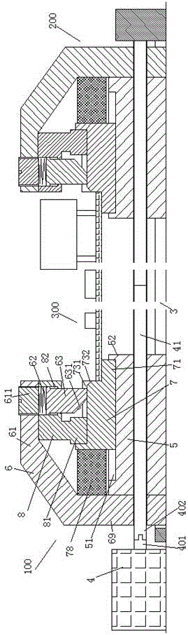 Mounting and locking device used for circuit board and convenient for dismounting and maintenance