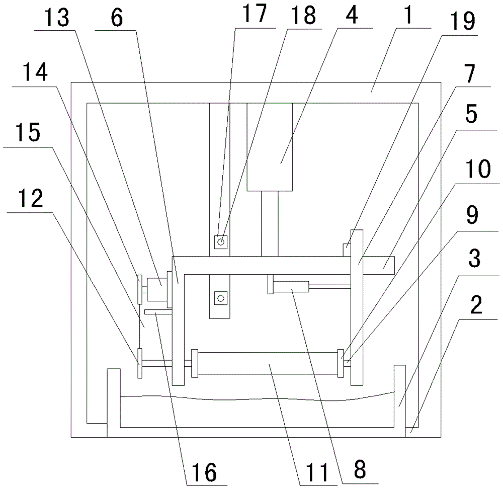 Filter core clamping and supporting mechanism