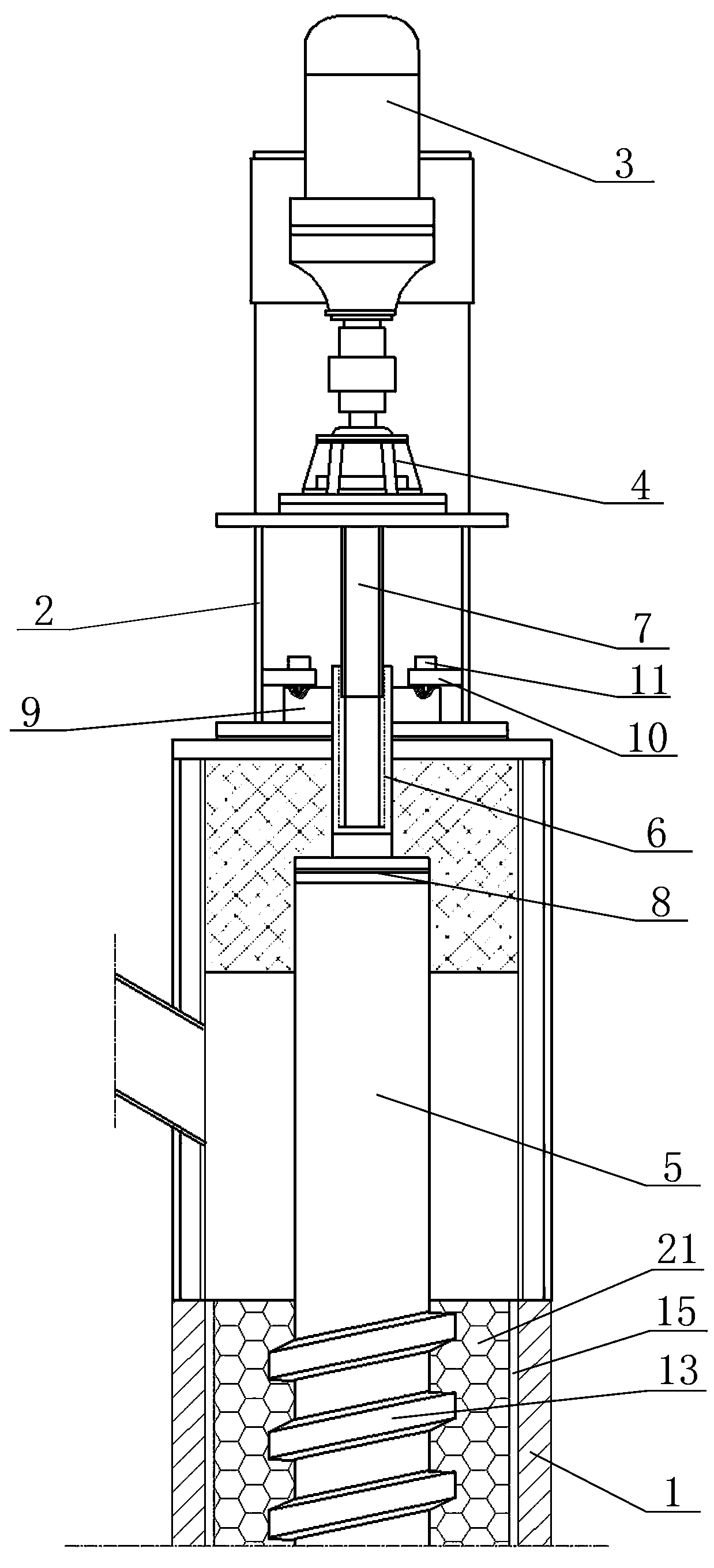 Reduction tank assembly with rotating stirring inner core structure for vertical reduction furnace