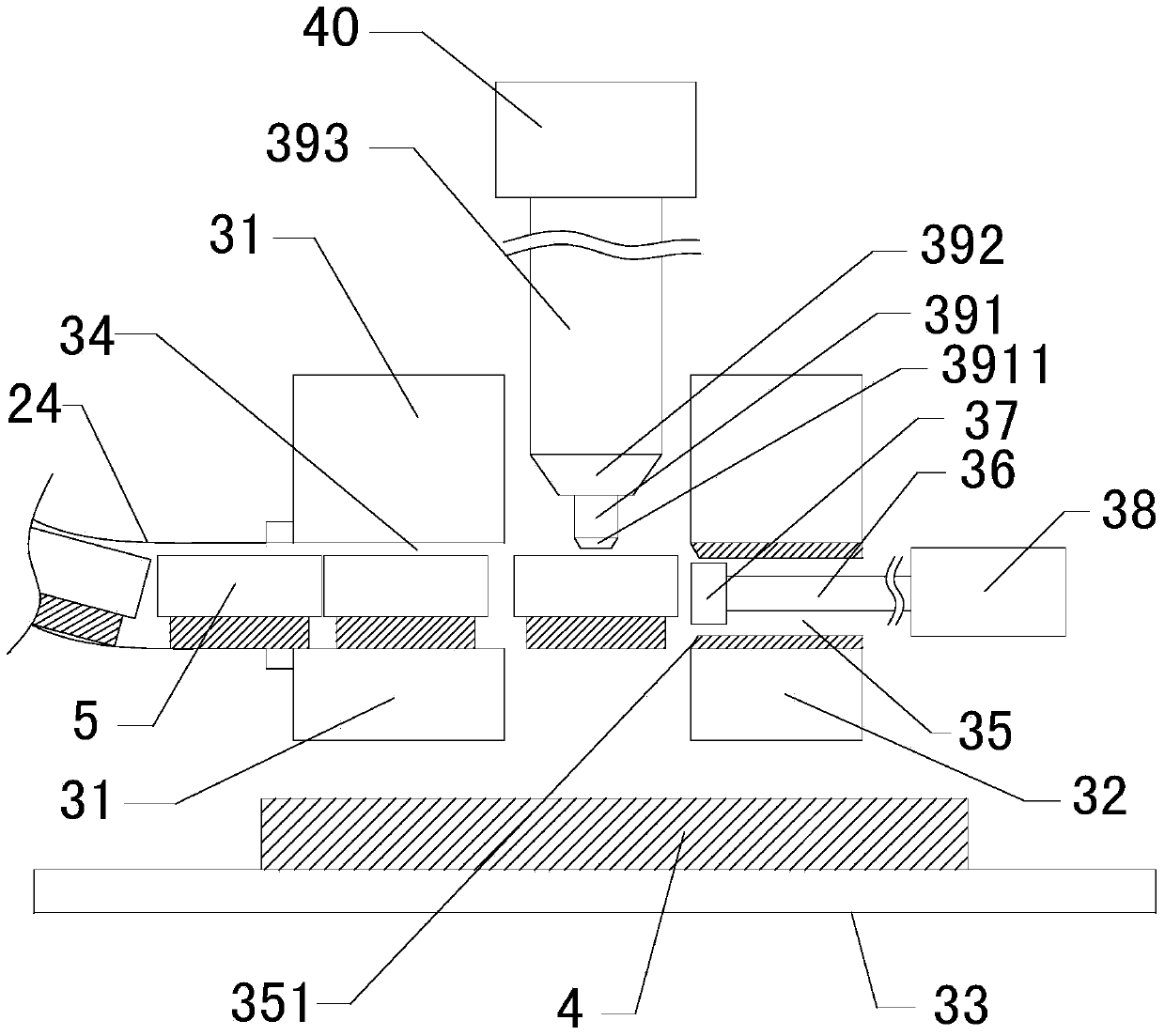 Automatic feeding device for pressing rivet nut