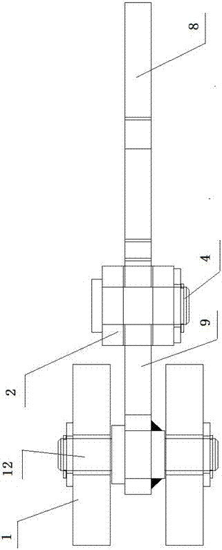 The hook device and the matching baffle suitable for the connection of the car in the sterilization cabinet