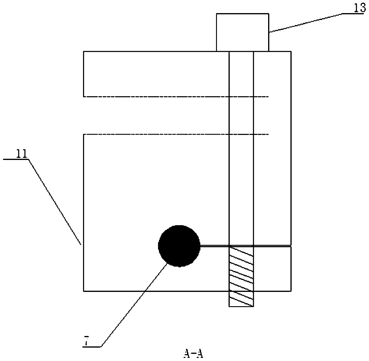 Line marking device for longitudinal retraction rate test of plastic pipe