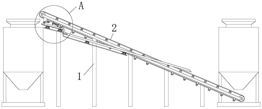 A belt conveyor for quartz sand purification with the function of falling sand recovery