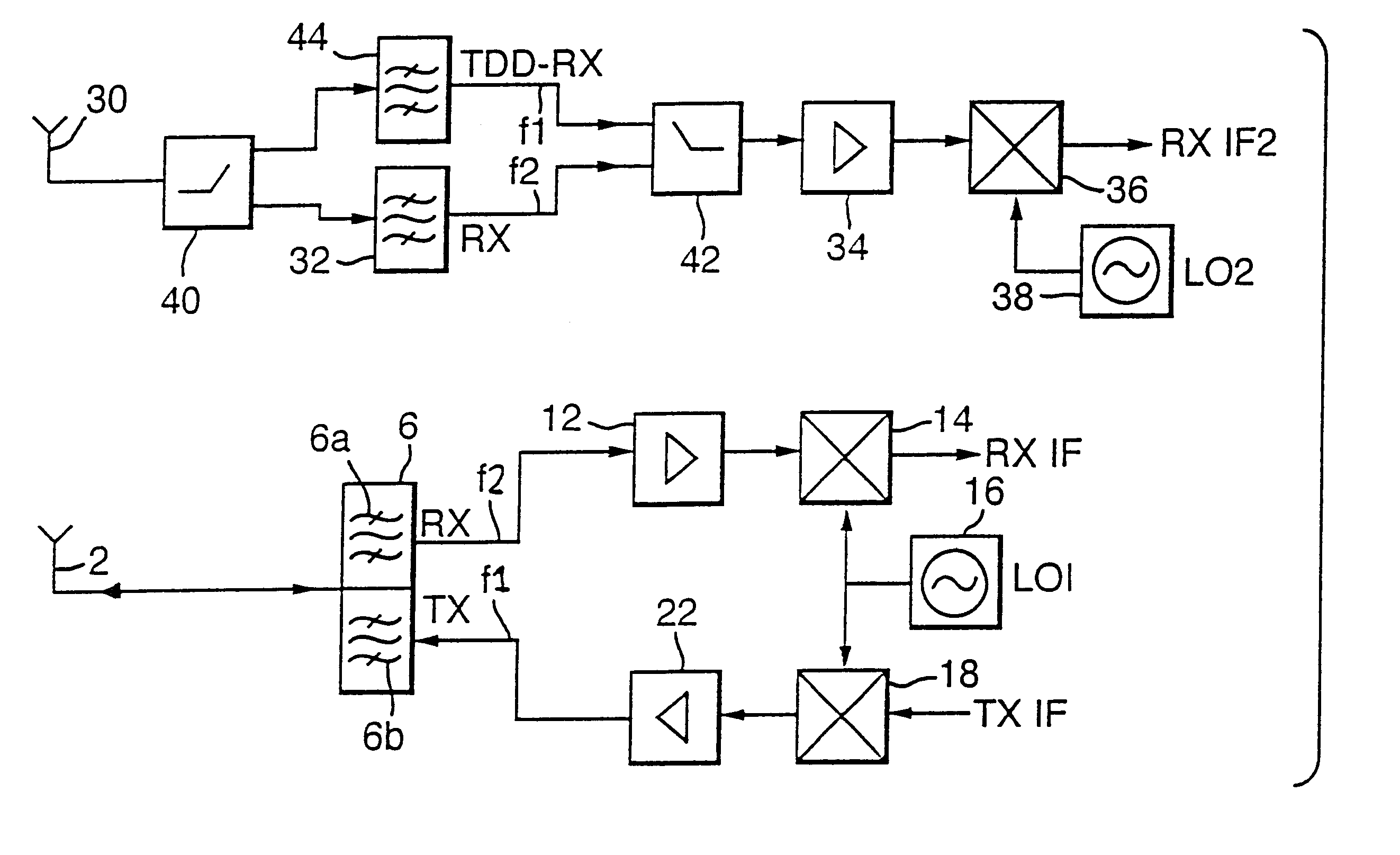 Wireless communication transceiver having a dual mode of operation