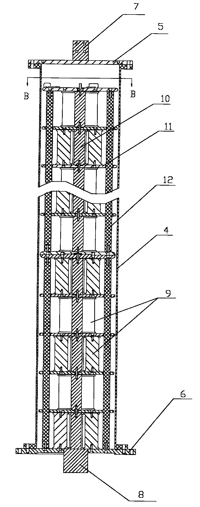 Gas insulation-based DC high voltage measuring device