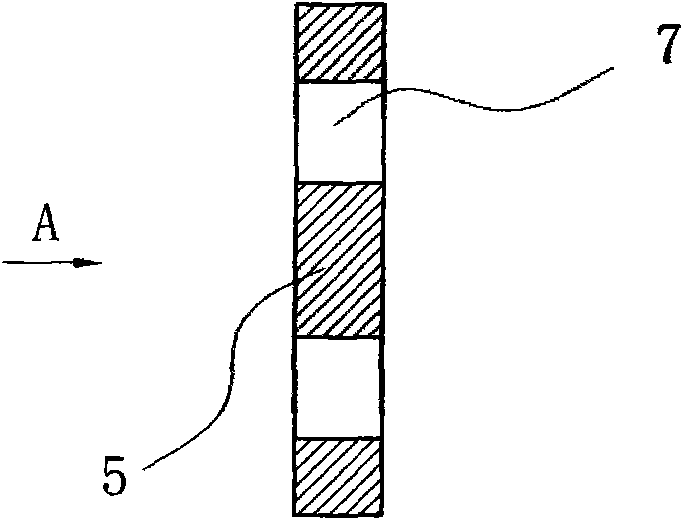 Sucker rod anti-tripping connecting device and manufacturing method thereof