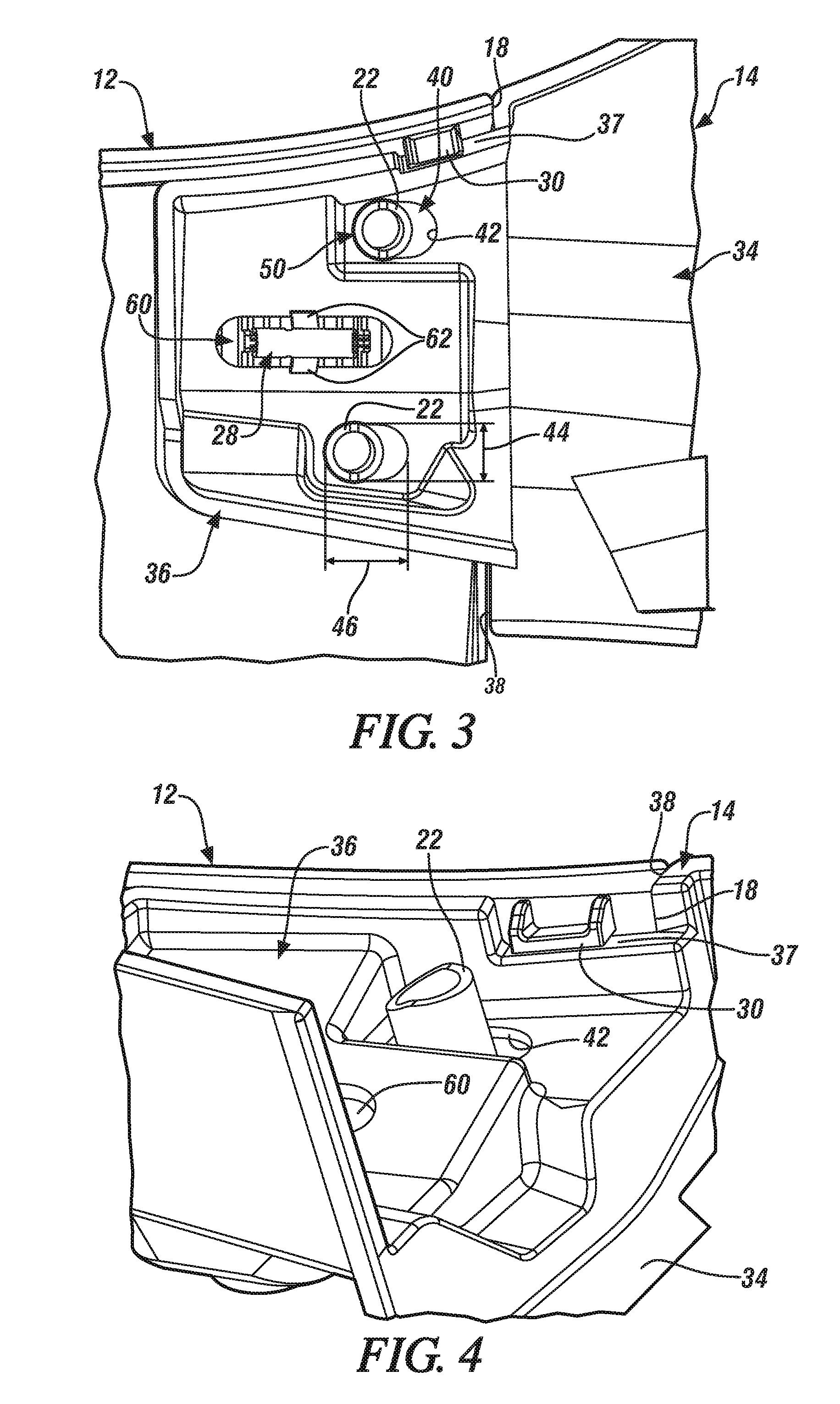 Elastic retaining arrangement for jointed components and method of reducing a gap between jointed components