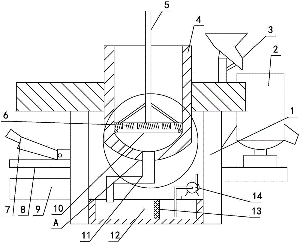 Centrifugal dewatering type potato cleaning device with cutting treatment function